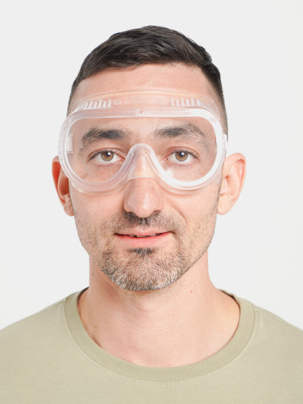 Защитные прозрачные очки STAYER MASTER закрытого типа с прямой вентиляцией