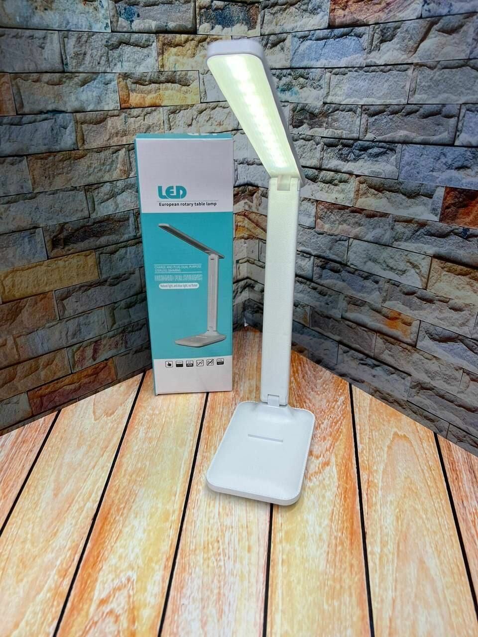 фото Лампа настольная