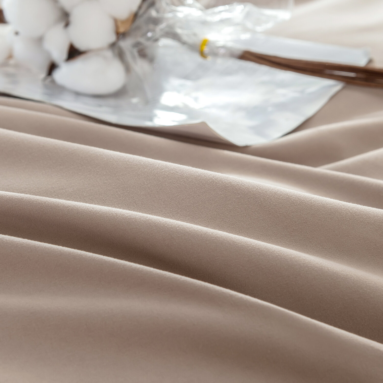 Комплект постельного белья Однотонный Сатин Вышивка на резинке CHR028 - фотография № 3