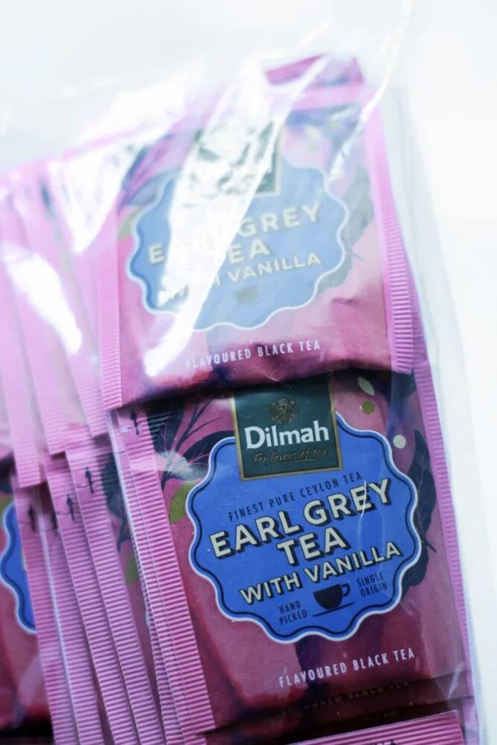 Dilmah Чай черный Dilmah Ceylon Earl Grey Vanilla в пакетиках, 100 шт - фотография № 2