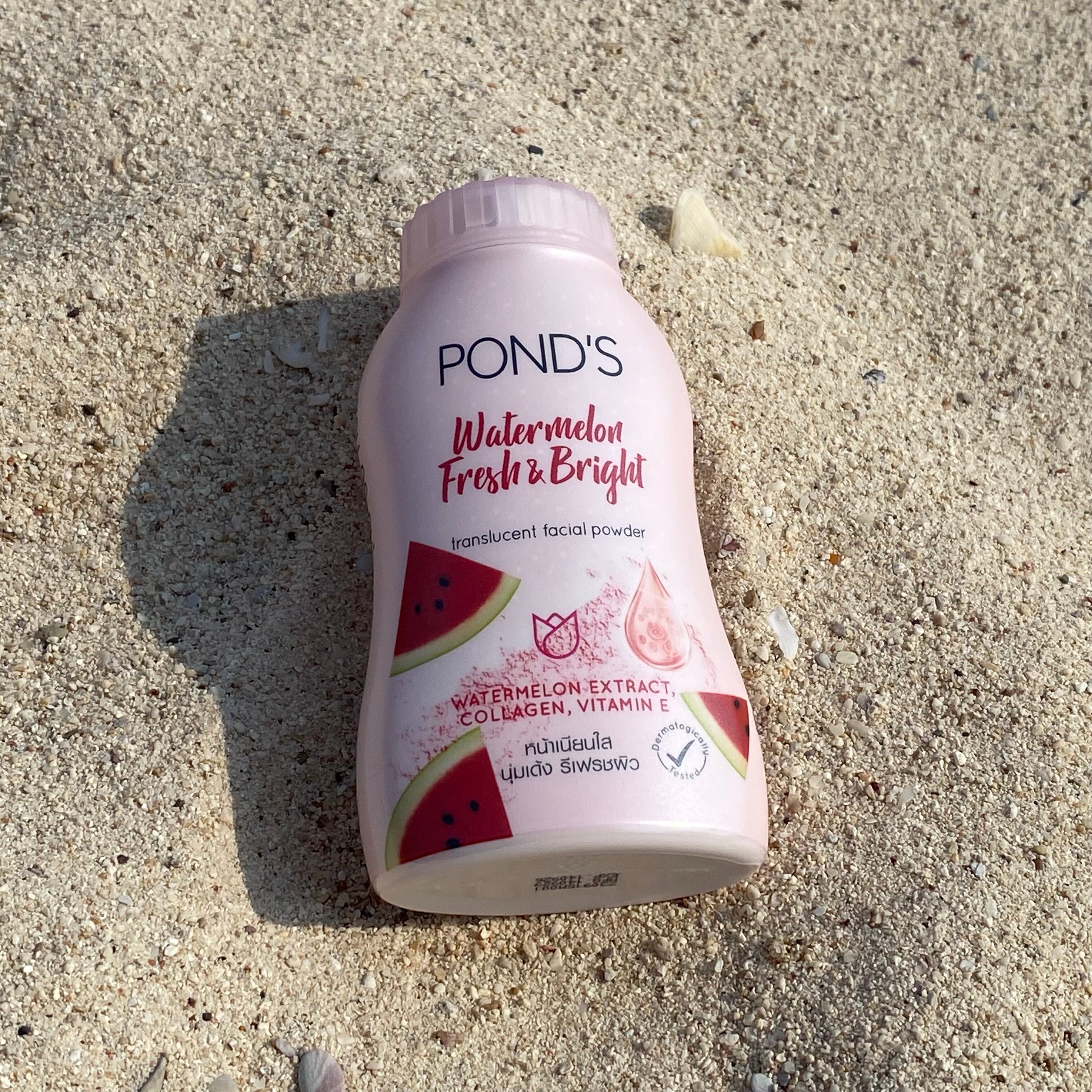 Пудра для лица POND'S с коллагеном Watermelon Fresh & Bright, 50 г.