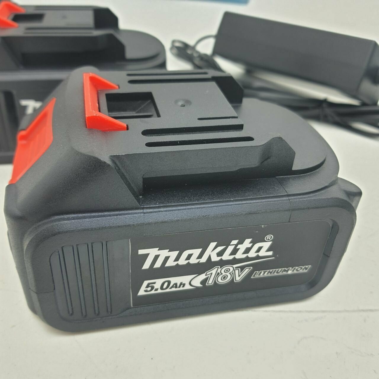 Пила Цепная Аккумуляторная Makita DUC353Z 18V - фотография № 9