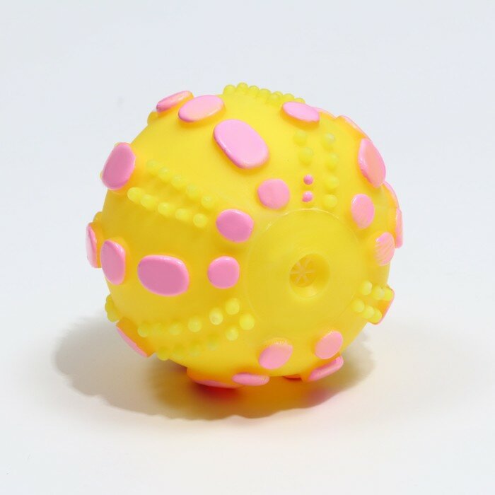 Игрушка для собак Пижон "Чудо-мяч", пищащая, 6,5 см, желтая - фотография № 3
