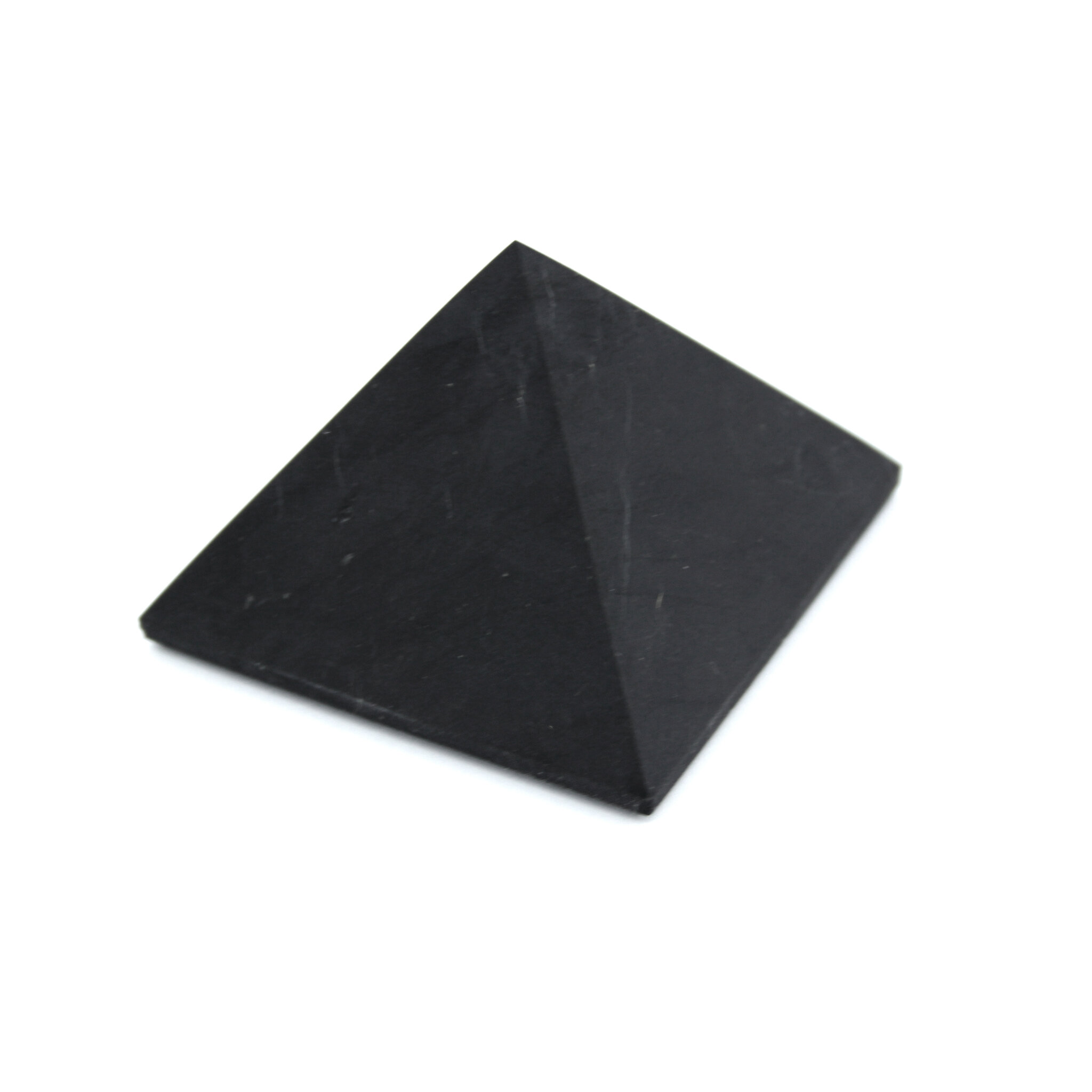 Неполированная пирамида из шунгита 2,5 см
