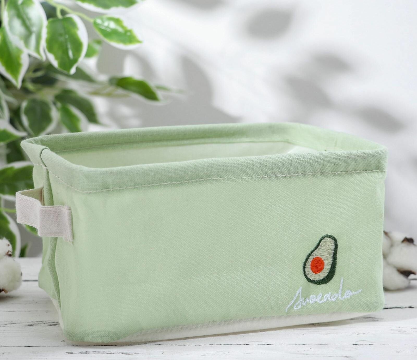 фото Зеленая корзина для хранения с ручками «Авокадо» (23х16х12 см)