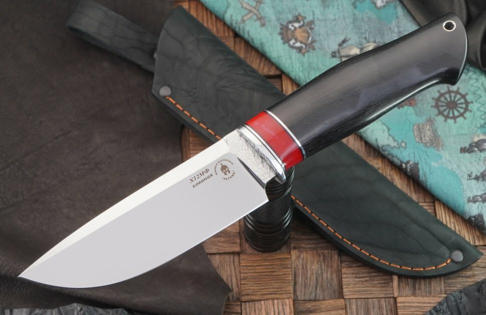 Нож Ратник Н-002, сталь кованая Х12МФ, рукоять граб, красный киринит