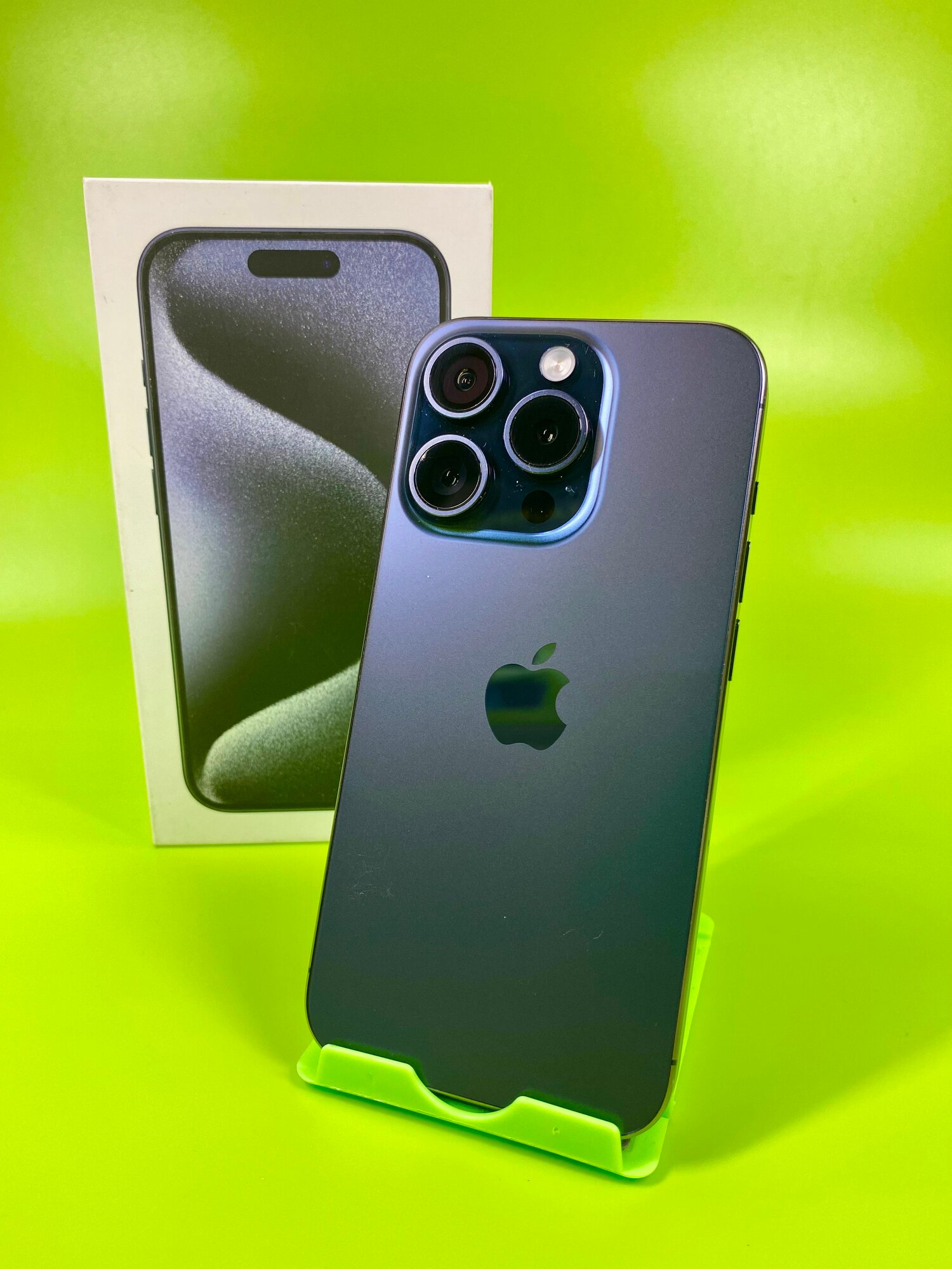 Смартфон Apple iPhone 15 Pro синий титан, экран 6.1", 256ГБ, NFC