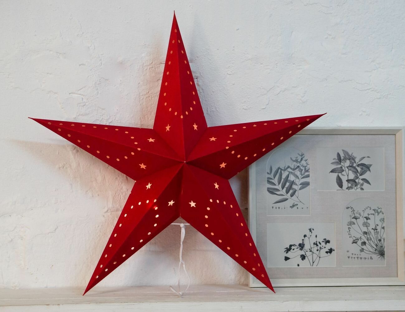 Декоративный подвесной светильник звезда хилмар красный 10 тёплых белых LED-огней 60 см батарейки Koopman International AX5311210