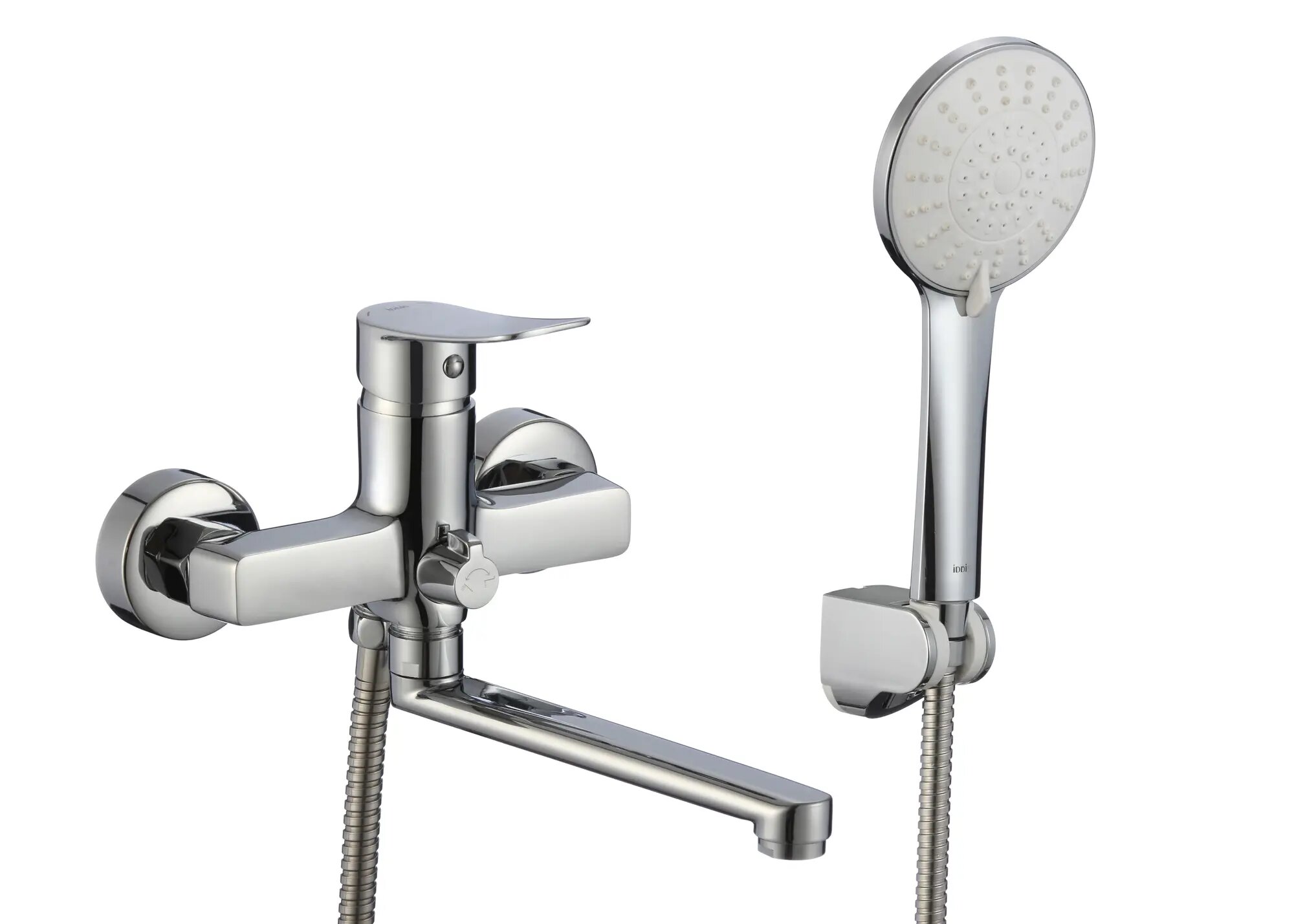 фото Смеситель для ванны Iddis Foss FOSSB02i02 однорычажный с лейкой и шлангом цвет хром