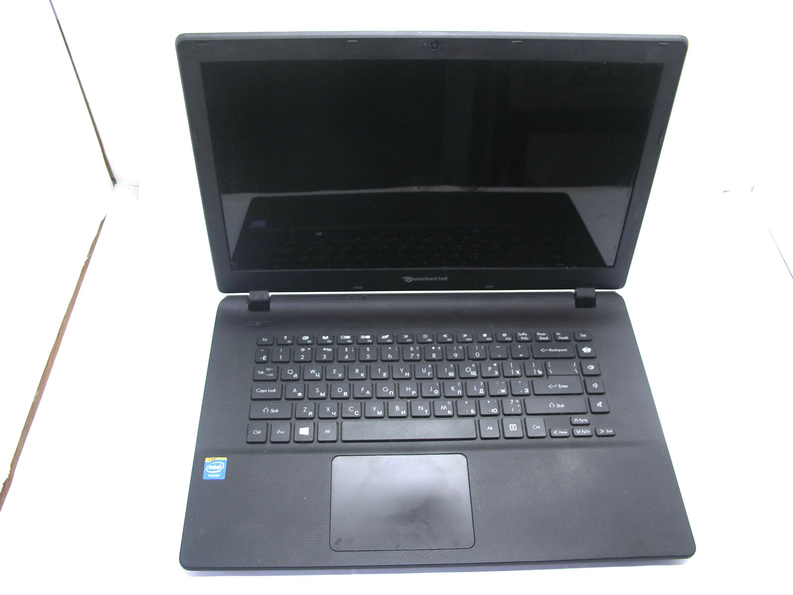 Ноутбук Packard Bell Easynote ENTF71BM Celeron N2830 2.16GHz/4Gb/SSD 120Gb /15,6"/Linux (без батареи)