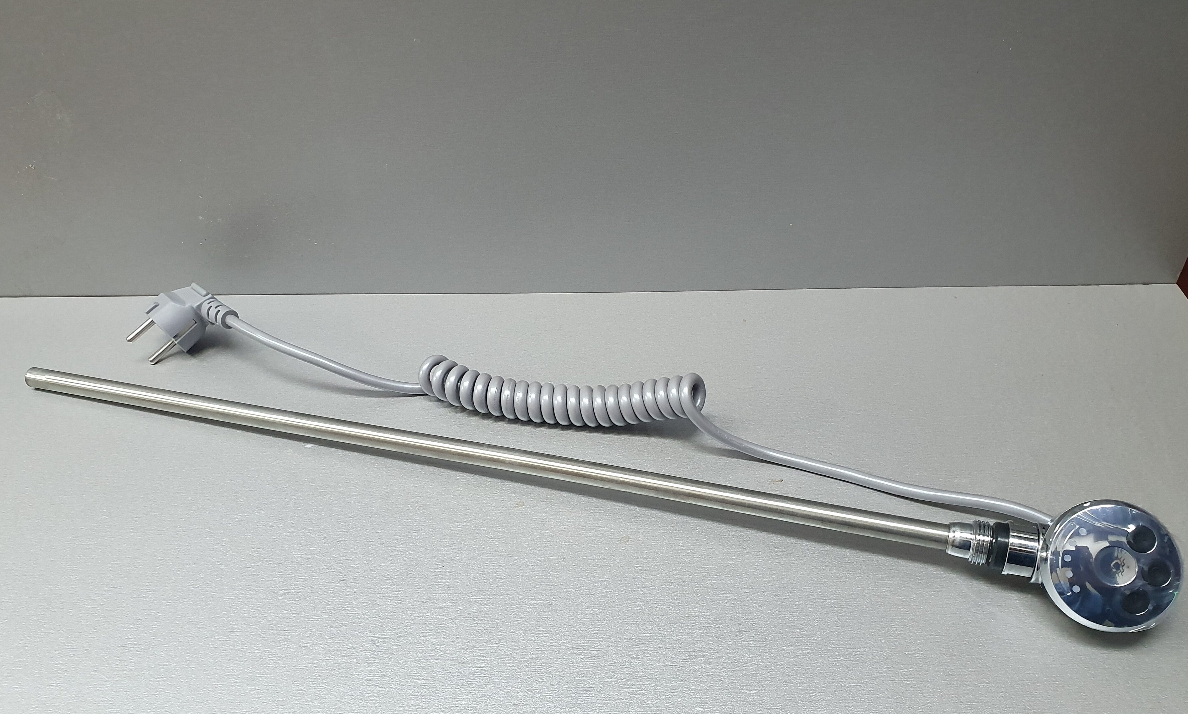 фото Электрический тэн "Полотенце-сушитель" 600 Вт