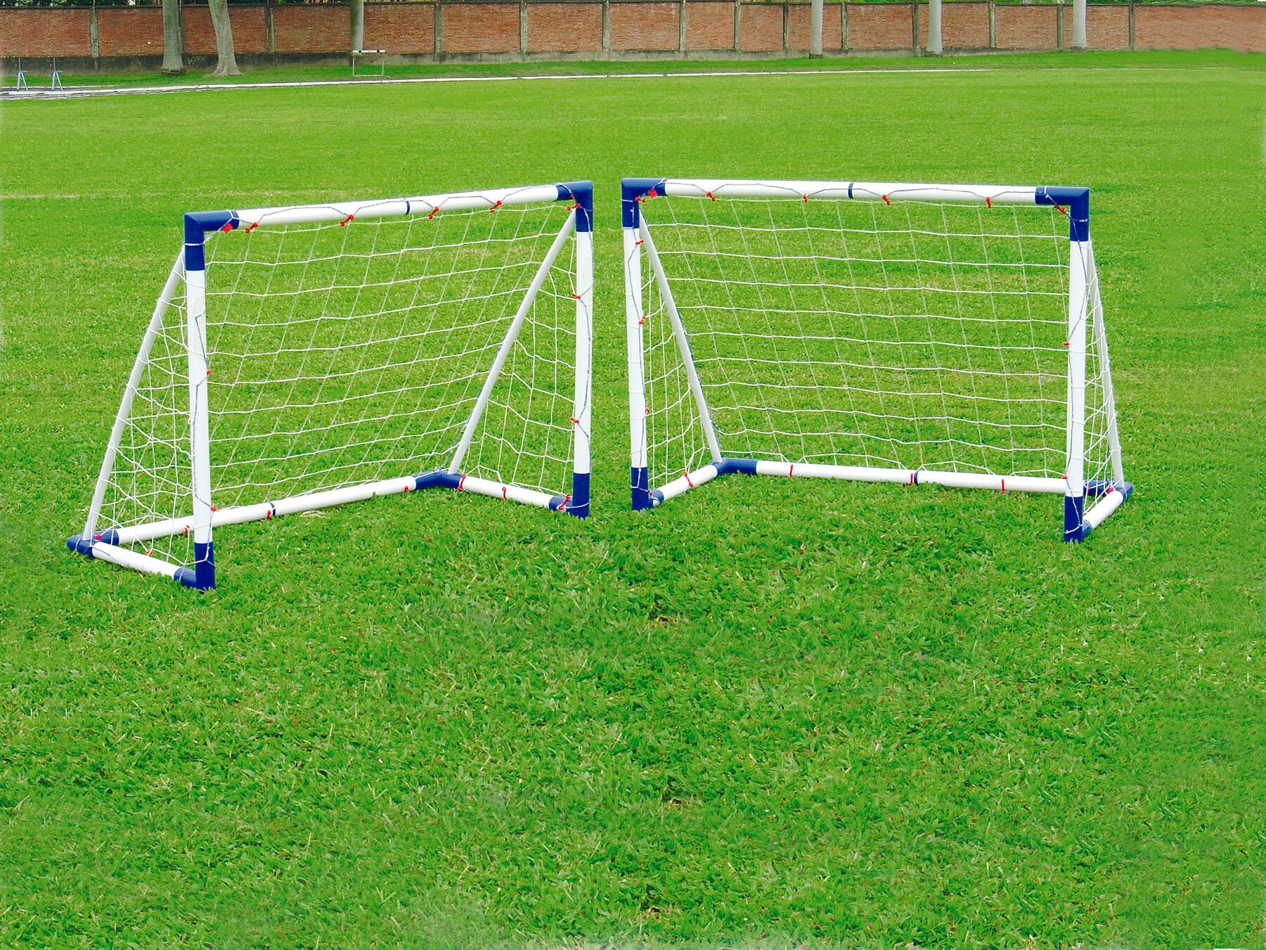Набор детских футбольных ворот (пара) JC-429A пластиковые, 4 фута