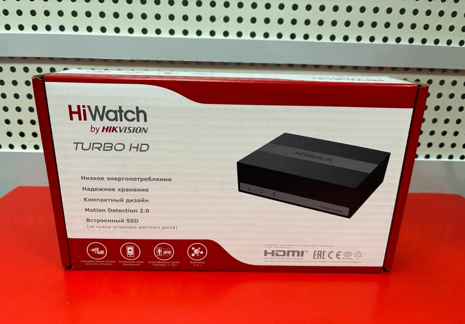 Hiwatch DS-H204EQA(512GB). 4-канальный гибридный HD-TVI регистратор c технологией AoC