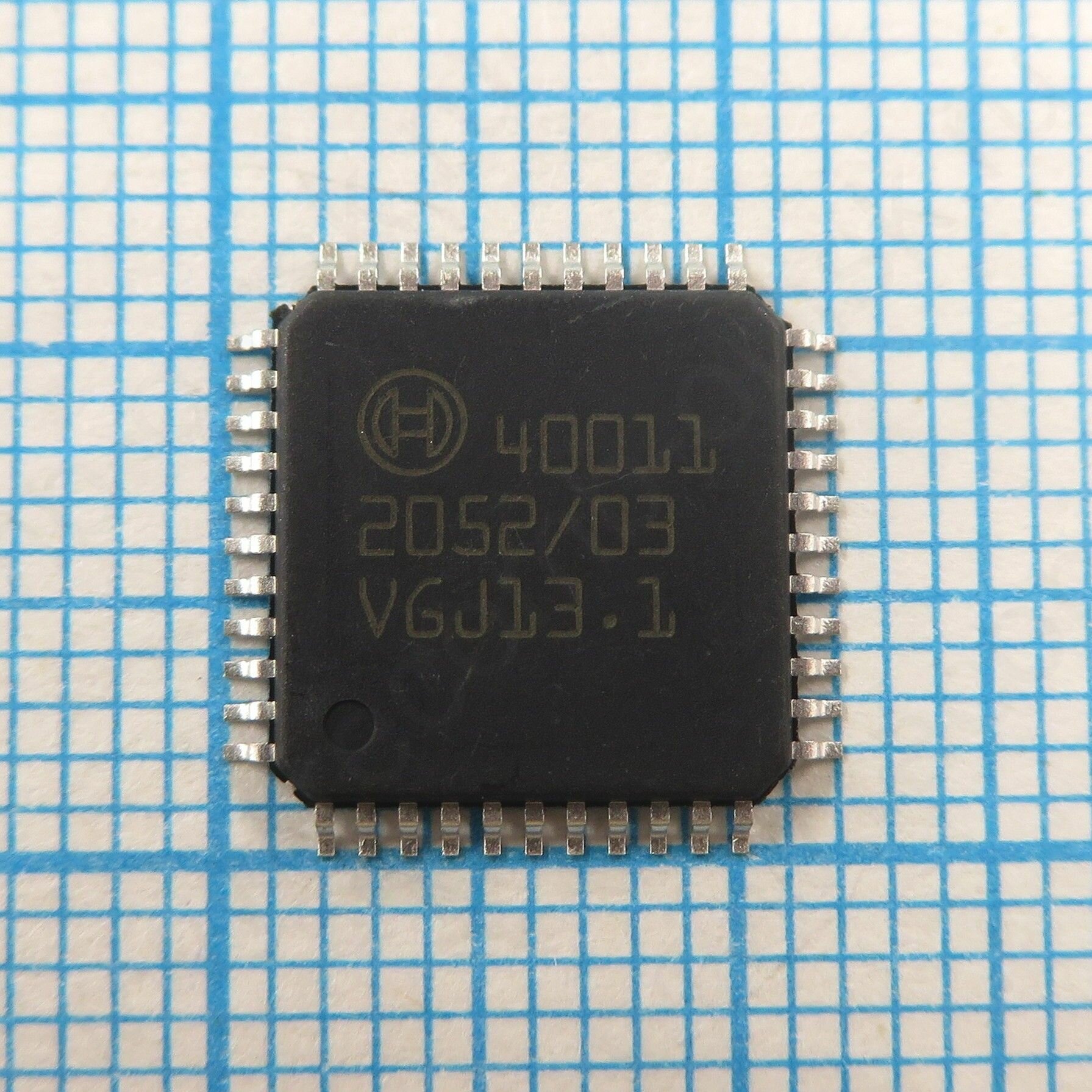 40011 BOSCH - микросхема используется в автомобильной электронике