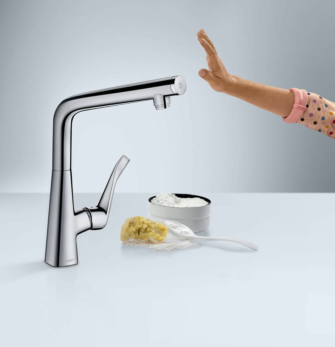 Смеситель для душа hansgrohe Metris Select 14883000 нажимной