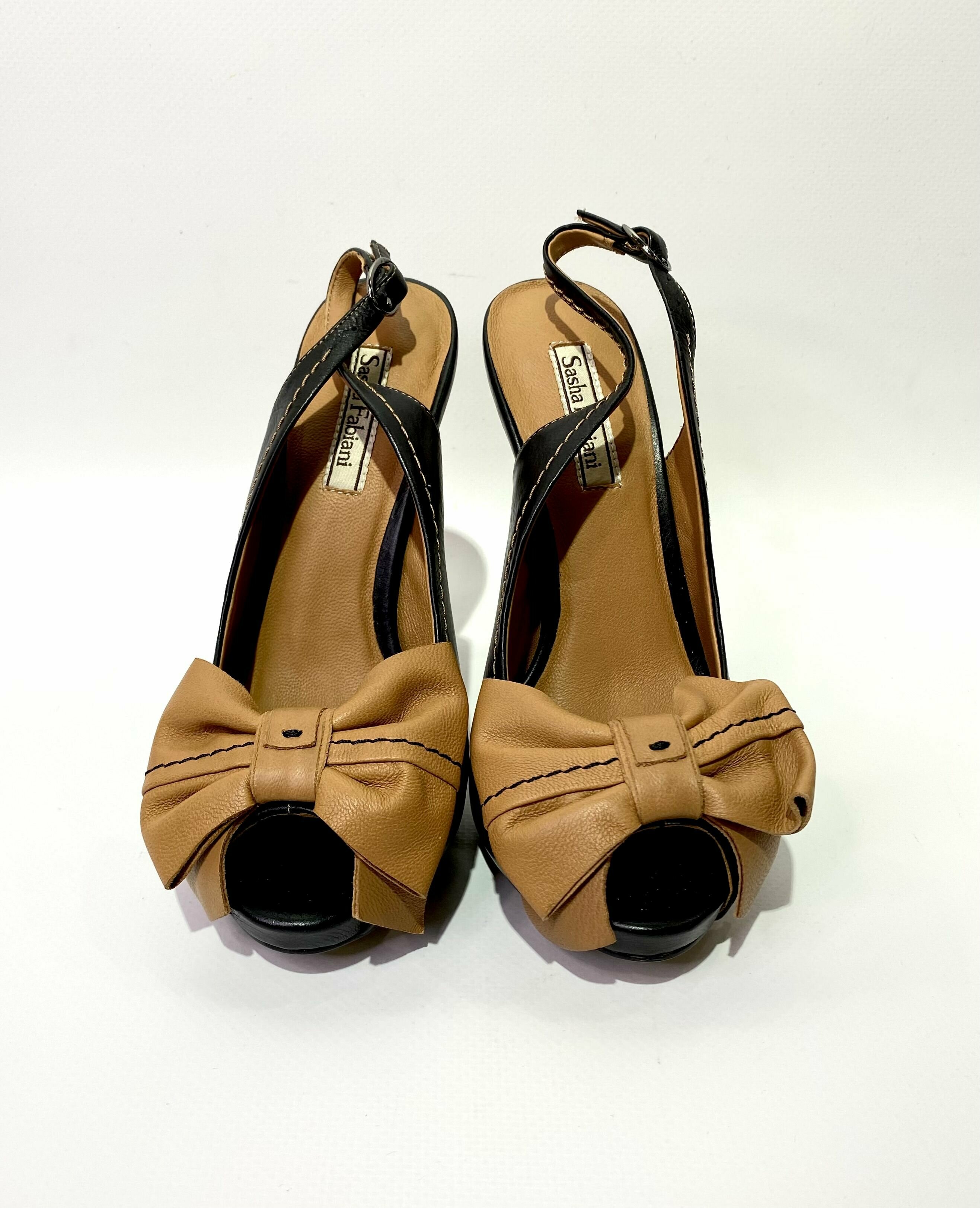 Босоножки женские из натуральной кожи Sasha 28, 39(40). Товар уцененный