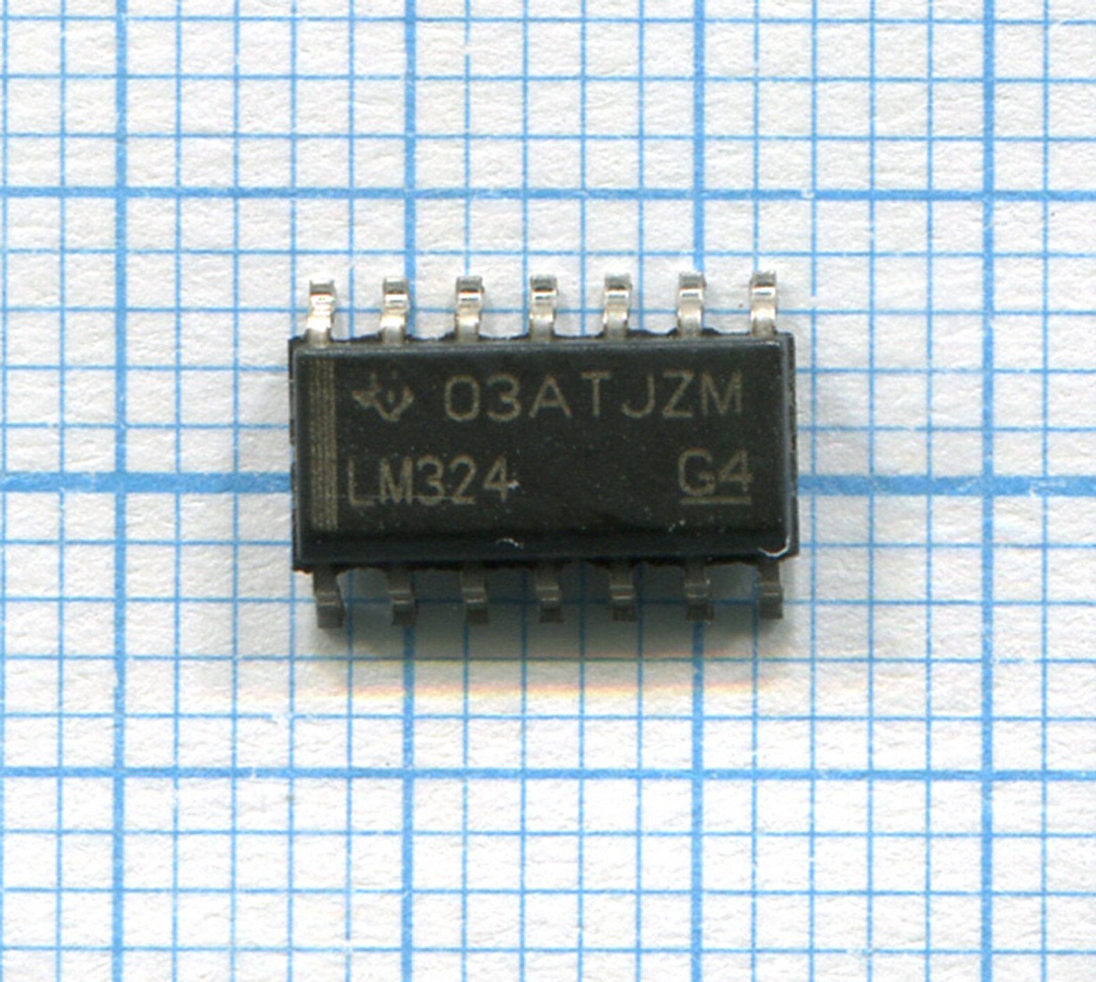 Микросхема LM324DT ST324 SOP-14 с разбора