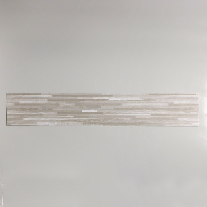 фото Плитка виниловая самоклеящаяся 91*15см серый ламинат