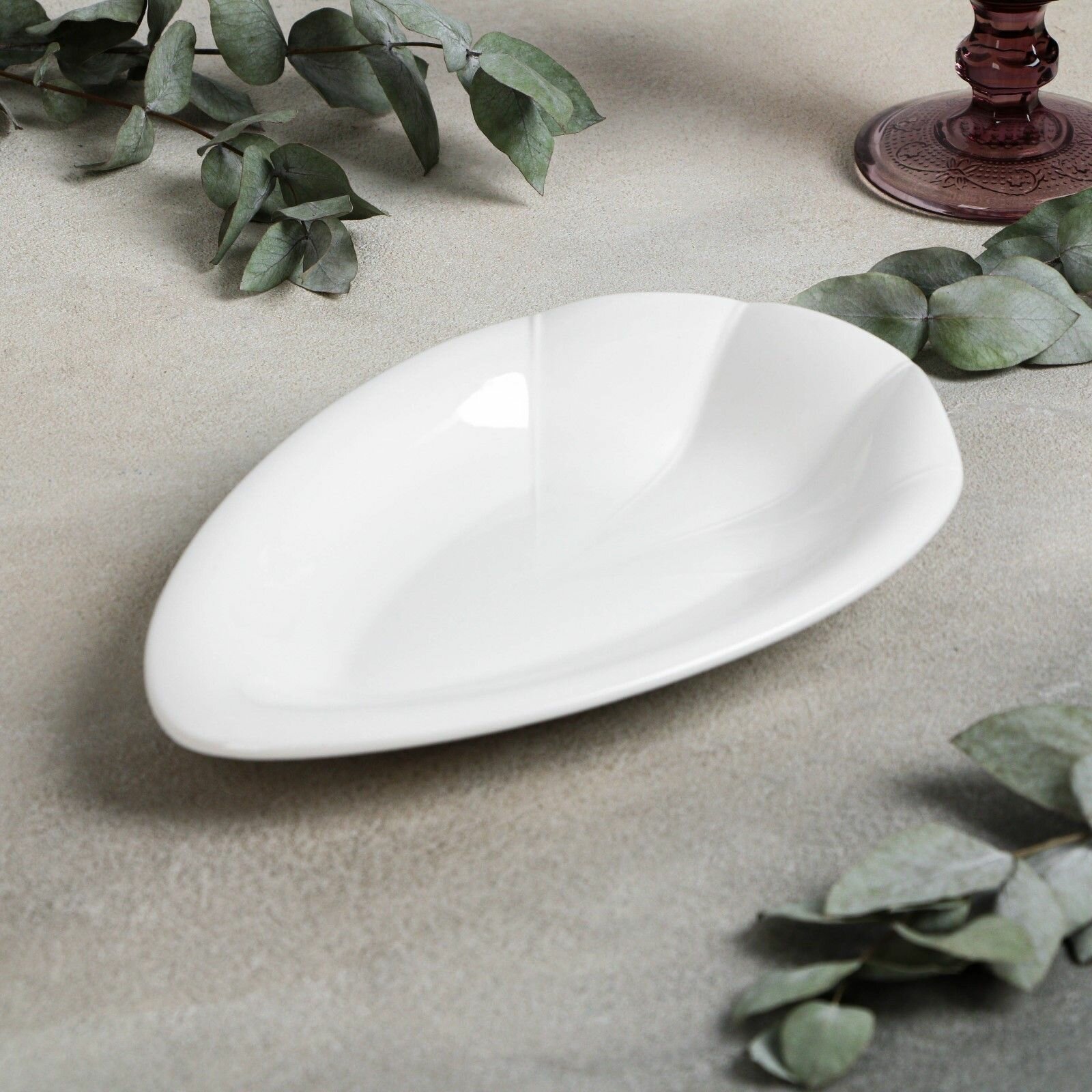 фото Блюдо фарфоровое для подачи Magistro «Изобилие», 22,5 см, фарфор, цвет белый