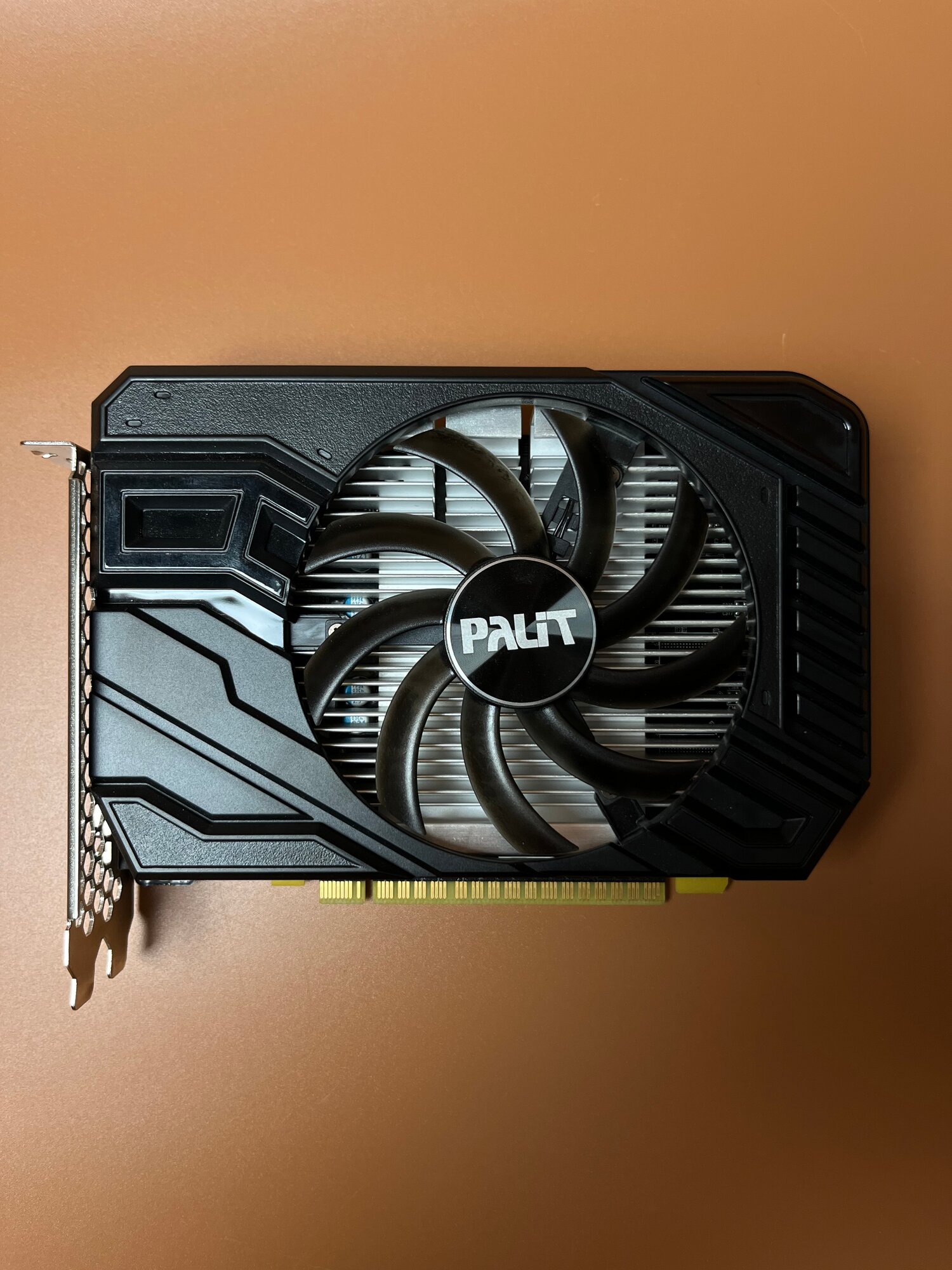 Видеокарта Palit GeForce GTX 1650 StormX D6 4GB (NE61650018G1-166F), Retail