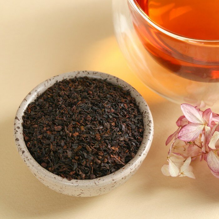 Чай чёрный «С 8 Марта» вкус: клубника, 50 г. - фотография № 2