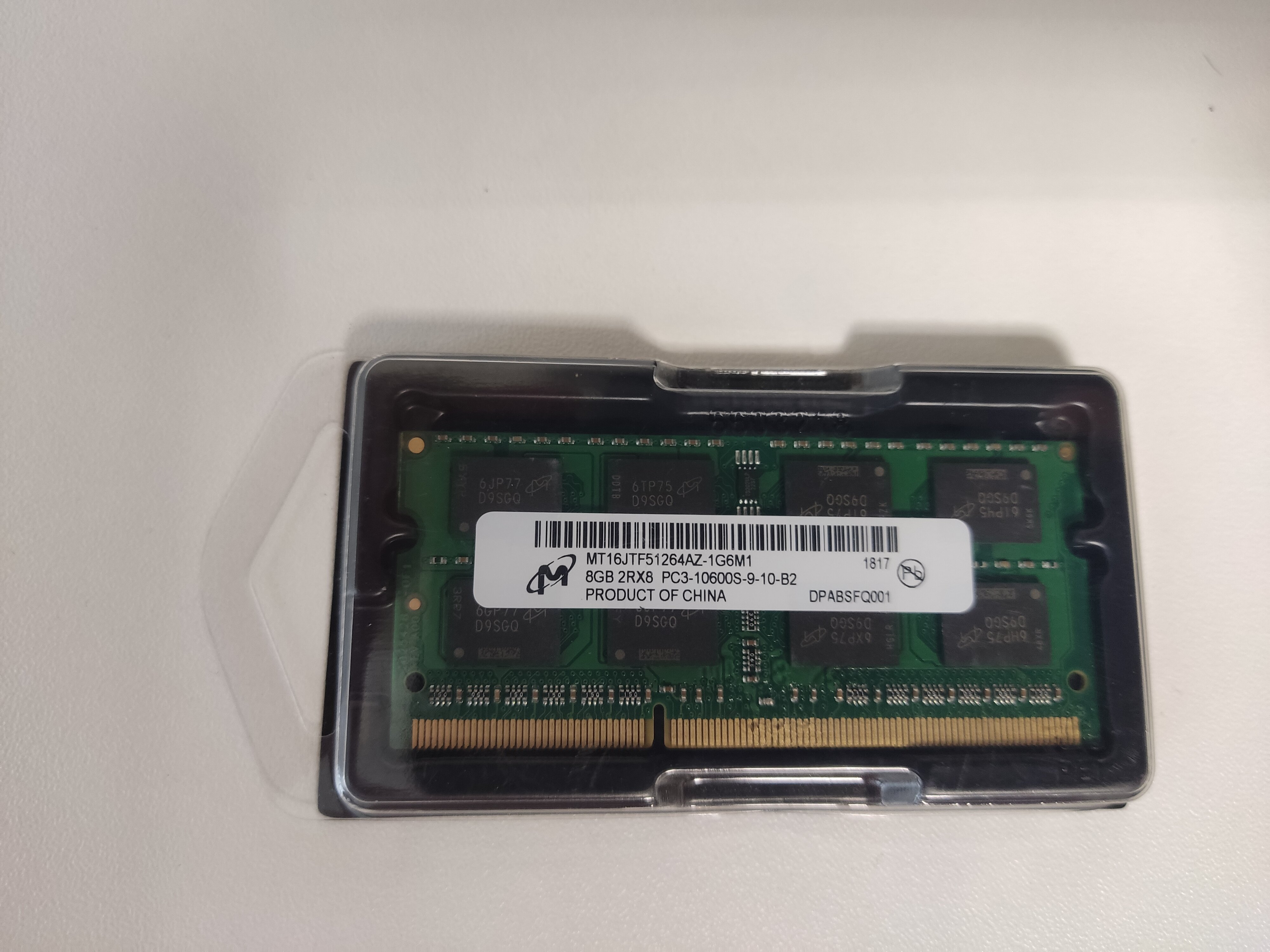 Оперативная память Micron DDR3 8Gb 1333 MHz 1.5V SODIMM для ноутбуков 1x8 ГБ, MT16JTF51264AZ-1G6M1