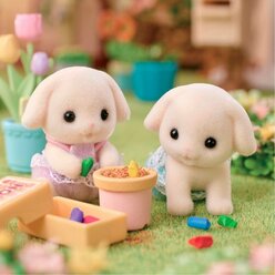 Sylvanian Families Набор "Цветочные кролики-близнецы" 5737