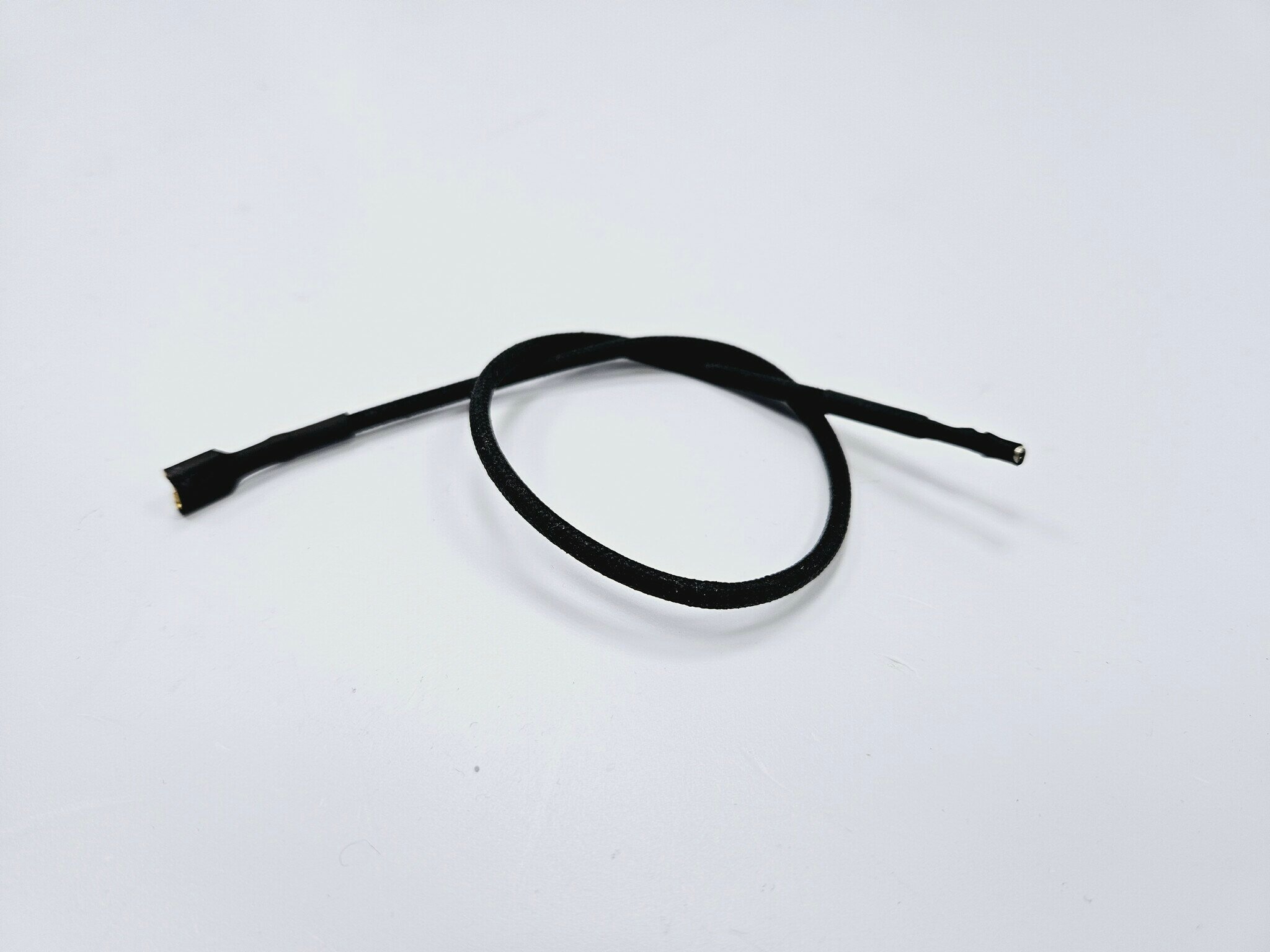 фото Провод пьезорозжига L300мм (клеммы: круглая D2мм - плоская 6,3х0,5мм)