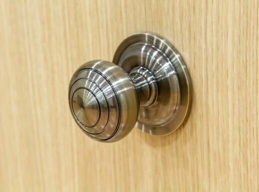 фото Дверная ручка Amig 14 (антик) 1 шт.