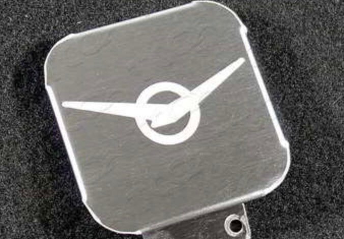 Заглушка на фаркоп под квадрат 50x50 с логотипом Уаз, (нерж.сталь) TCUZUAZ1