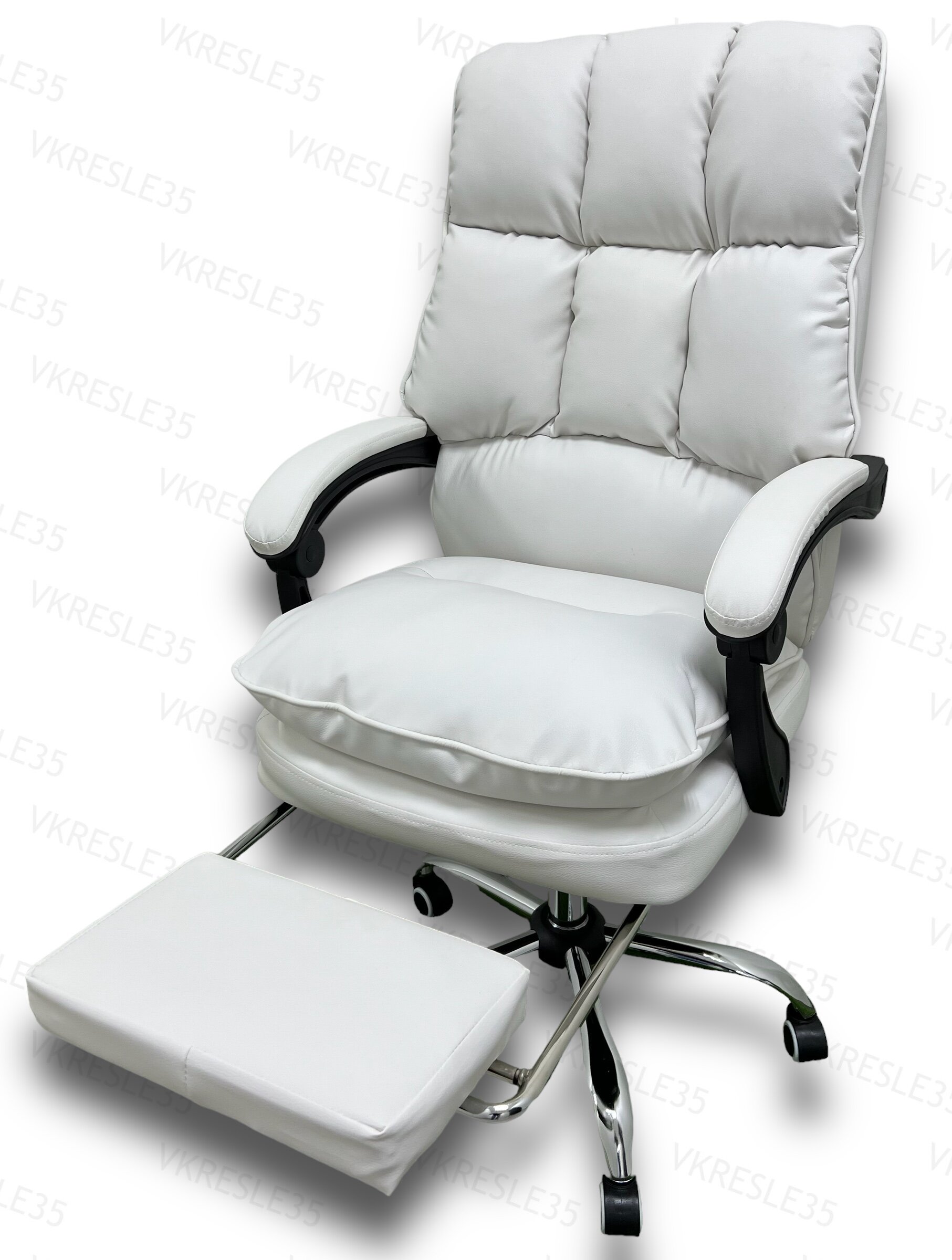 Кресло Руководителя, Мягкое компьютерное кресло, с Подставкой для ног, цвет Белый