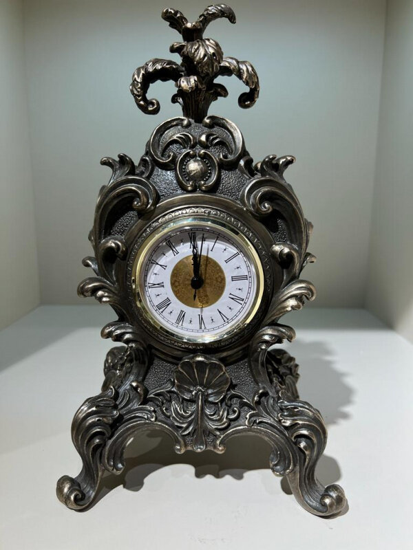 Часы в стиле барокко "Королевский цветок"