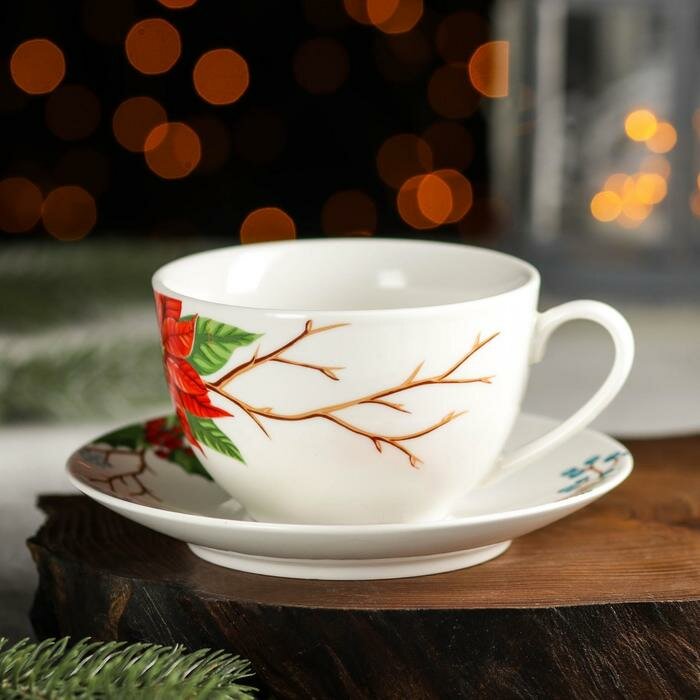 Чайная пара фарфоровая Magistro «Новый год. Пуансеттия» 2 предмета: чашка 280 мл блюдце d=15 см