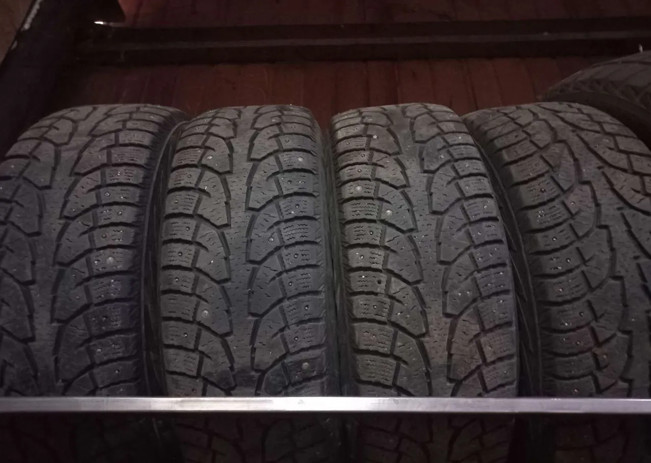 Hankook Tire i*pike RW11 235/65 R17 104T зимняя