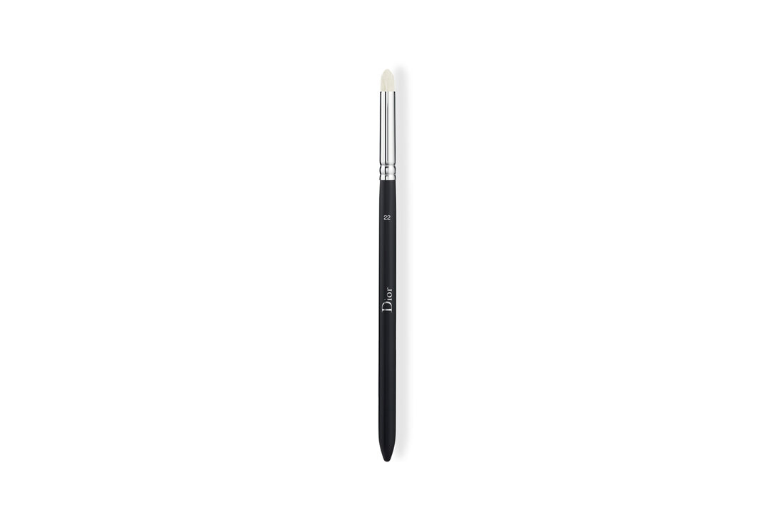 Маленькая кисть для растушевки теней Dior Backstage, Small Eyeshadow Blending Brush Small №22 15мл