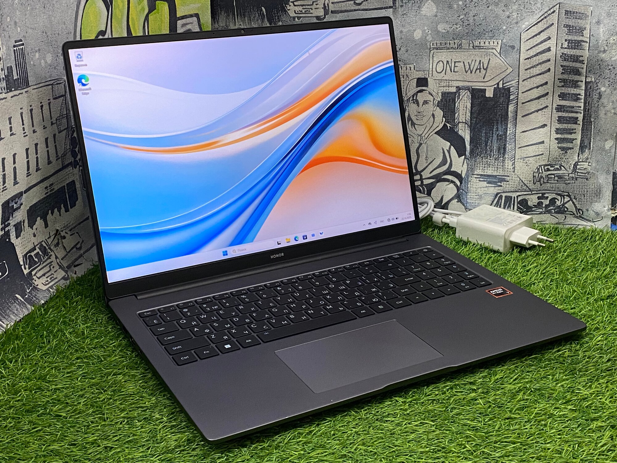 Ноутбук Honor 16' R7 8845HS/AMD 780M/16GB/512GB/ MagicBook X16 Plus[BRI-76]/Windows 11