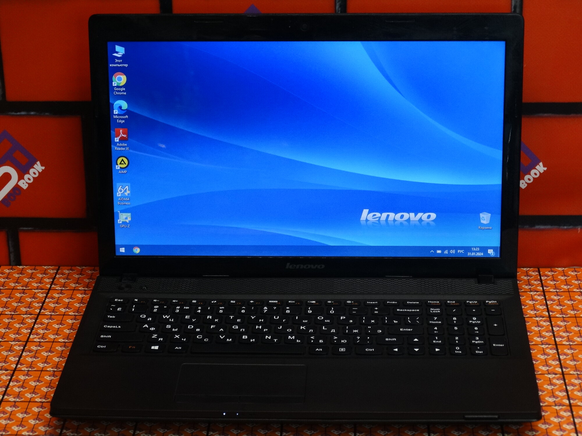 15.6" Ноутбук Lenovo IdeaPad G505 202240 Windows 10/AMD E1-2100 1.0 ГГц/Radeon HD 8220/10 GB RAM/120 GB SSD/320 GB HDD/4 Hours+/1366x768/