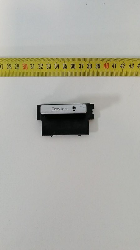 фото Кнопка блокировки для Парогенератора Braun IS7144BK