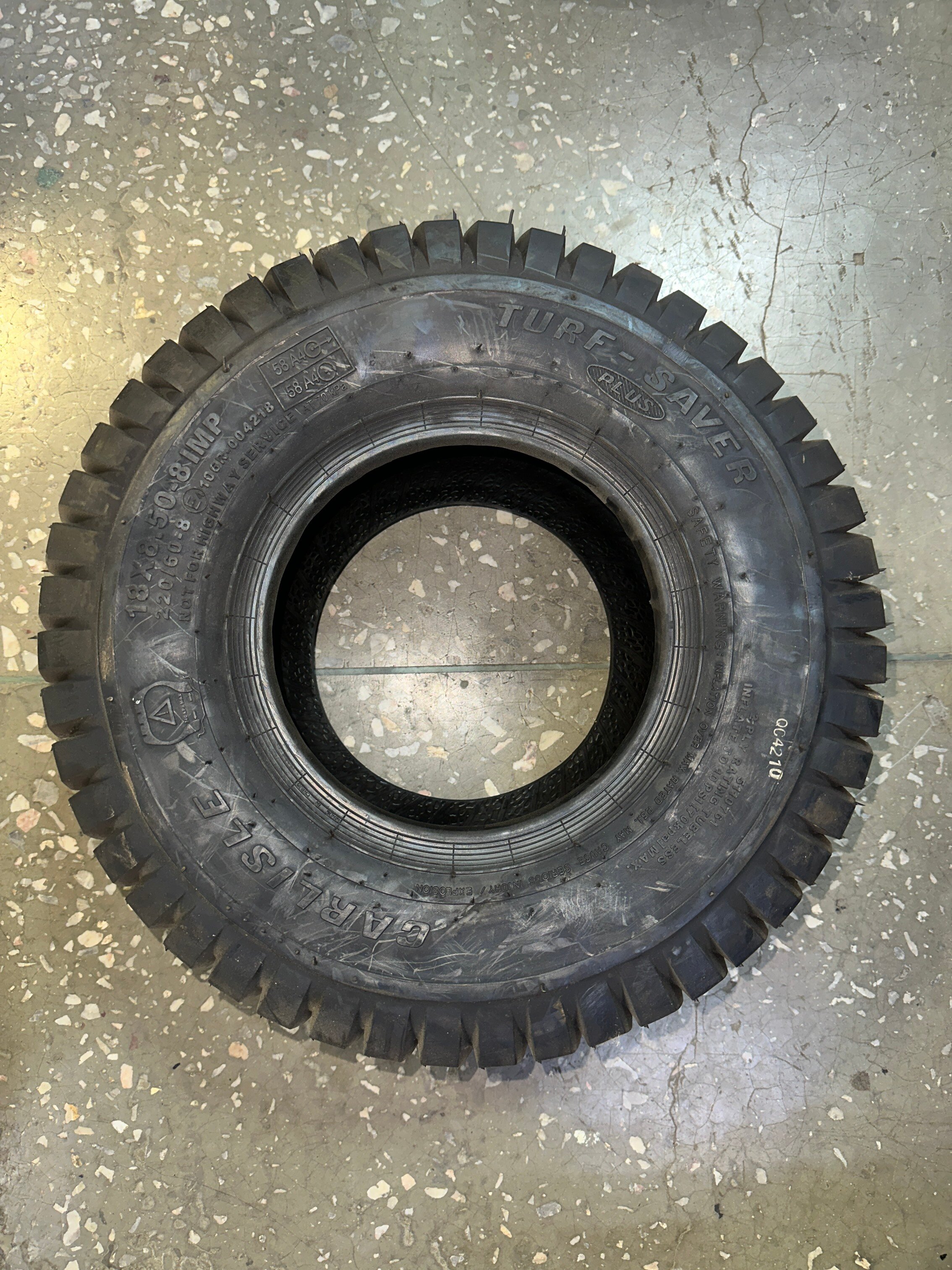 фото Шина для садового трактора Stihl Viking МТ5097 18x8,5x8