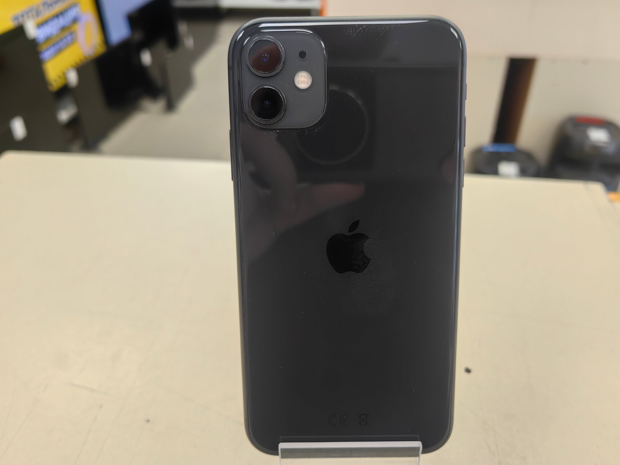 Смартфон Apple iPhone 11 Black 128 ГБ — купить в интернет