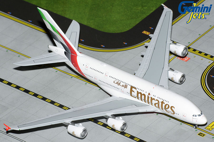 Gemini Jets Модель самолета Airbus A380-800 Emirates