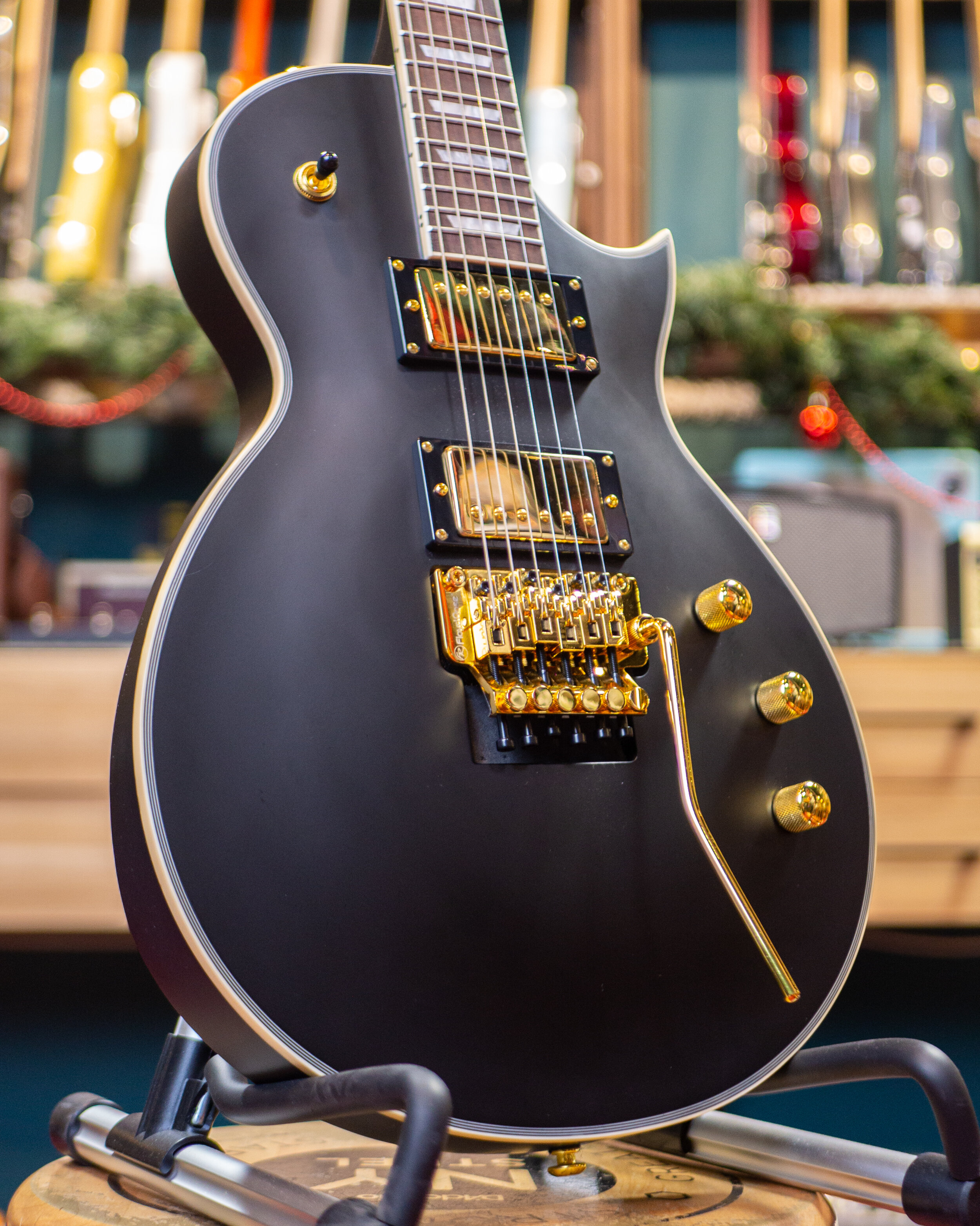 Magna 3000L-BLK Электрогитара, Les Paul, черная