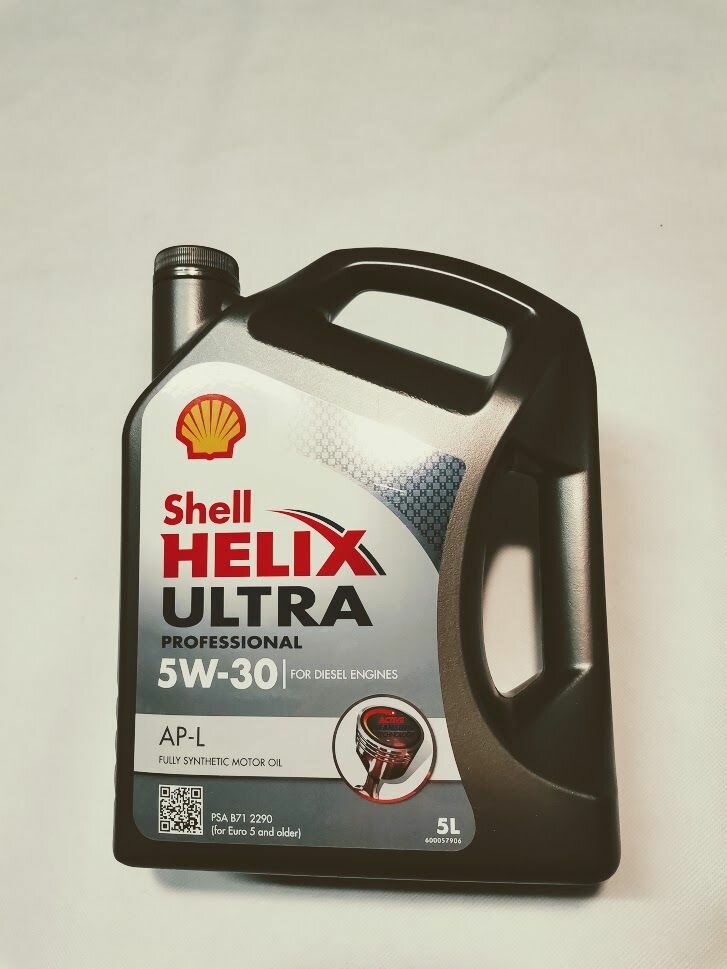 SHELL 550046304 Масло моторное 0W30 Shell 5л синтет Helix Ultra Pro AV-L C3 VW 507.00 VW 504.00