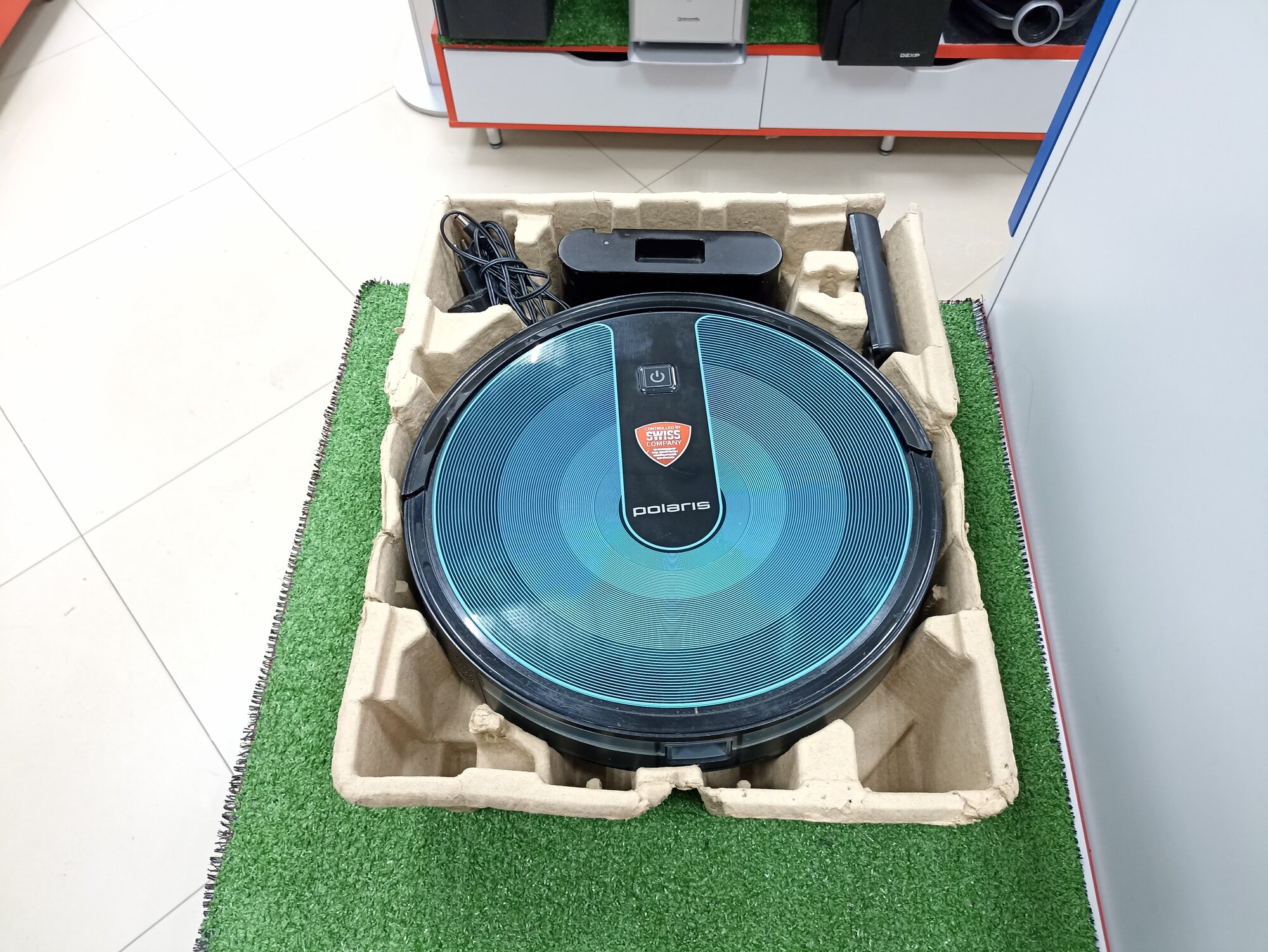Робот-пылесос Polaris PVCR 1020 Fusion Pro черный
