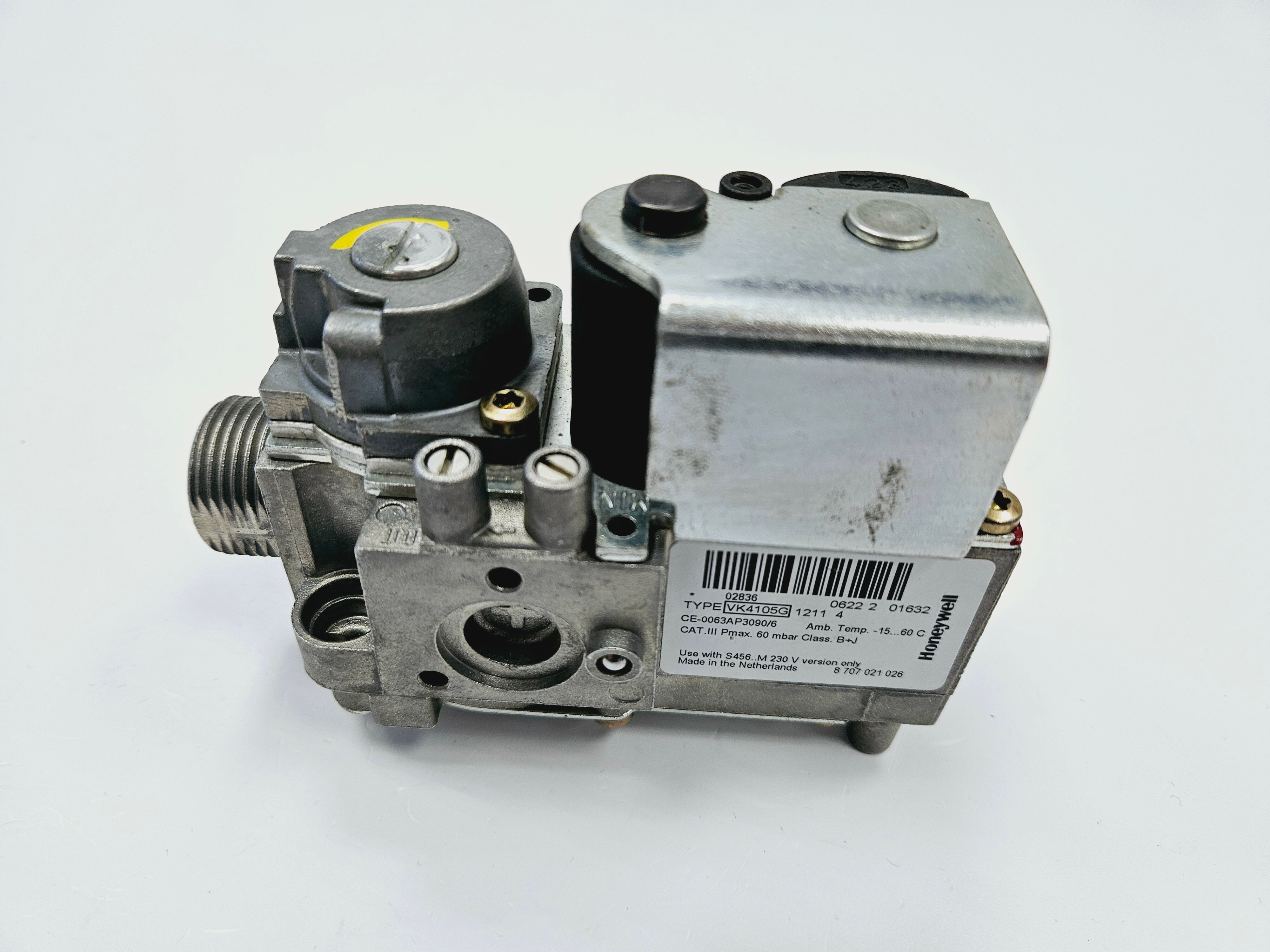 Клапан газовый (HONEYWELL VK4105G) JUNKERS Ceraclass/Euroline (арт. 8707021026-1)