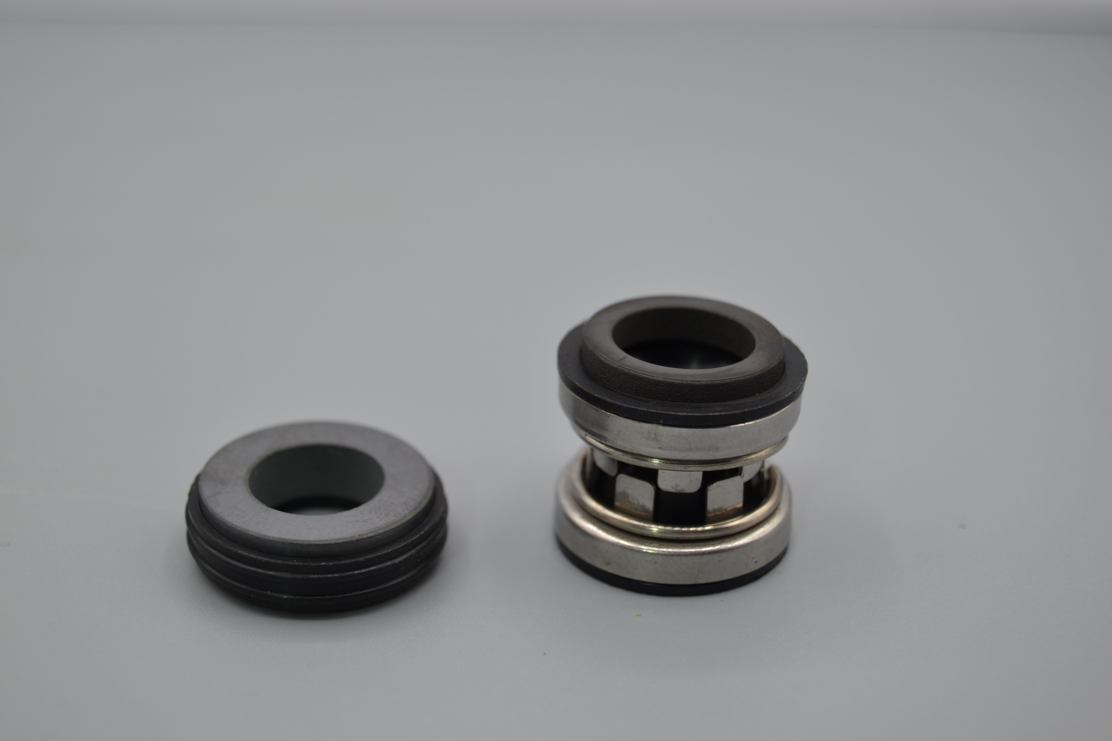 фото Торцевое уплотнение 210-10