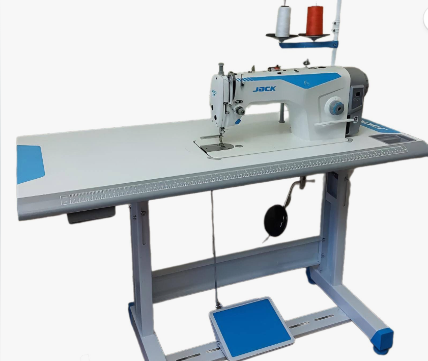 Одноигольная прямострочная промышленная швейная машина Jack JK-F5 со столом