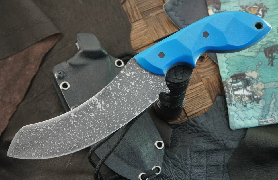 Нож Волчий Век Кондрат-12 Custom, сталь 95X18WA, рукоять голубая микарта