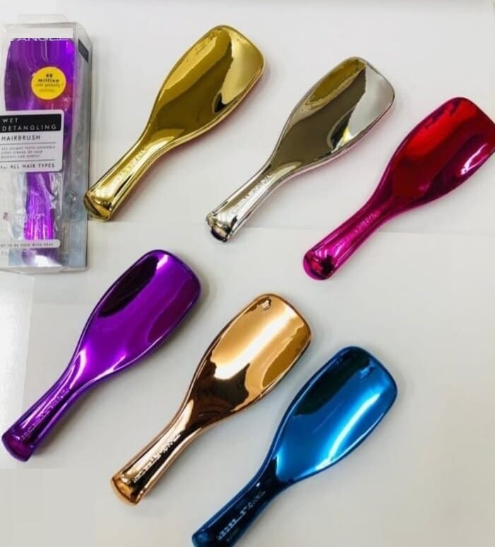 фото Расчёска массажная пластиковая METALLIC TANGLE COMB