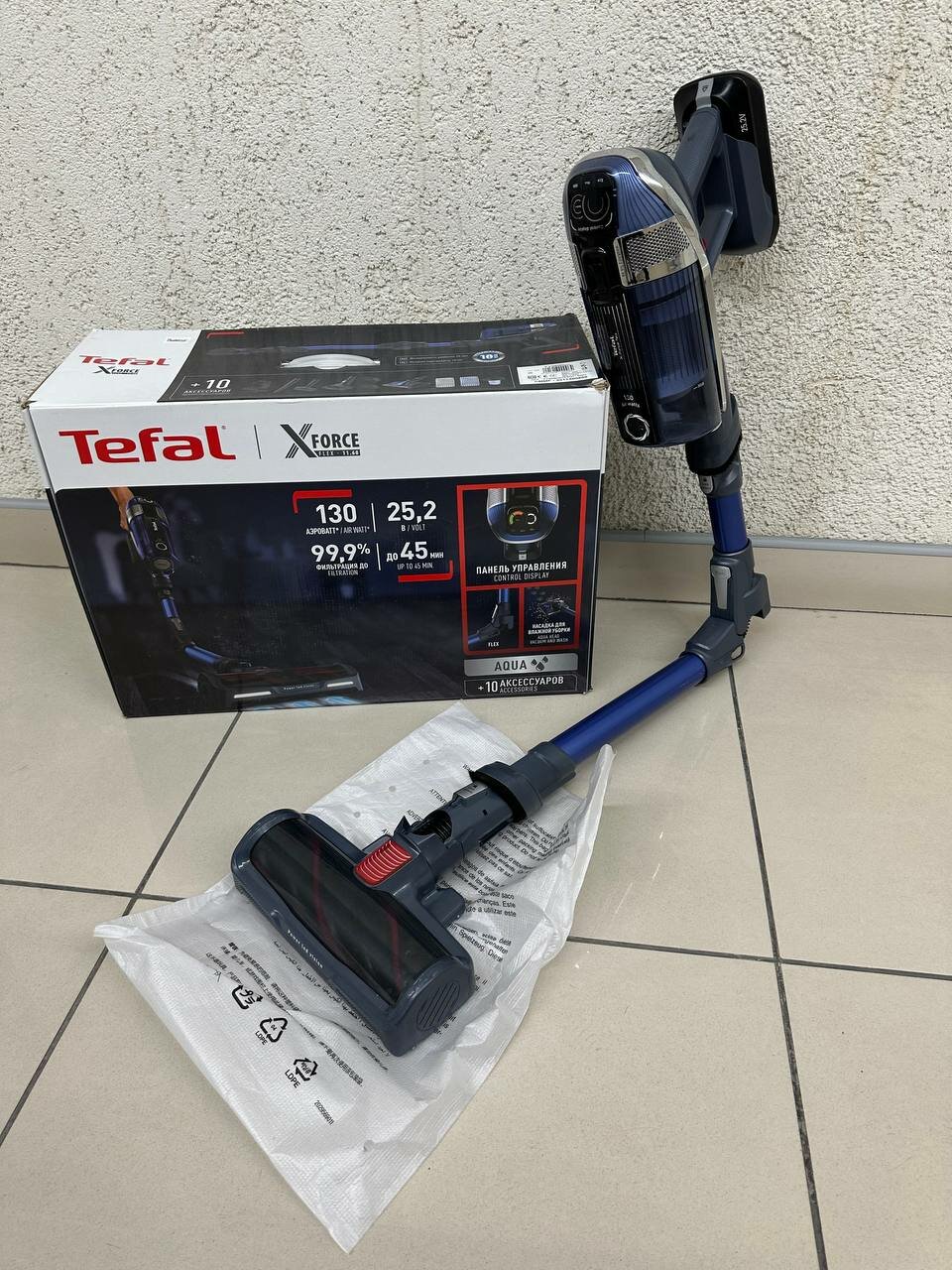 Пылесос ручной с функцией влажной уборки Tefal X-Force Flex 11.60 Aqua TY9890WO